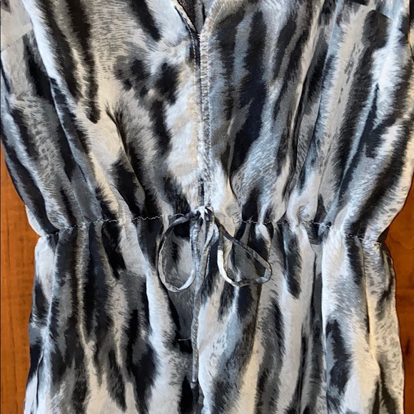 Pretty blouse - Picture 3 of 4